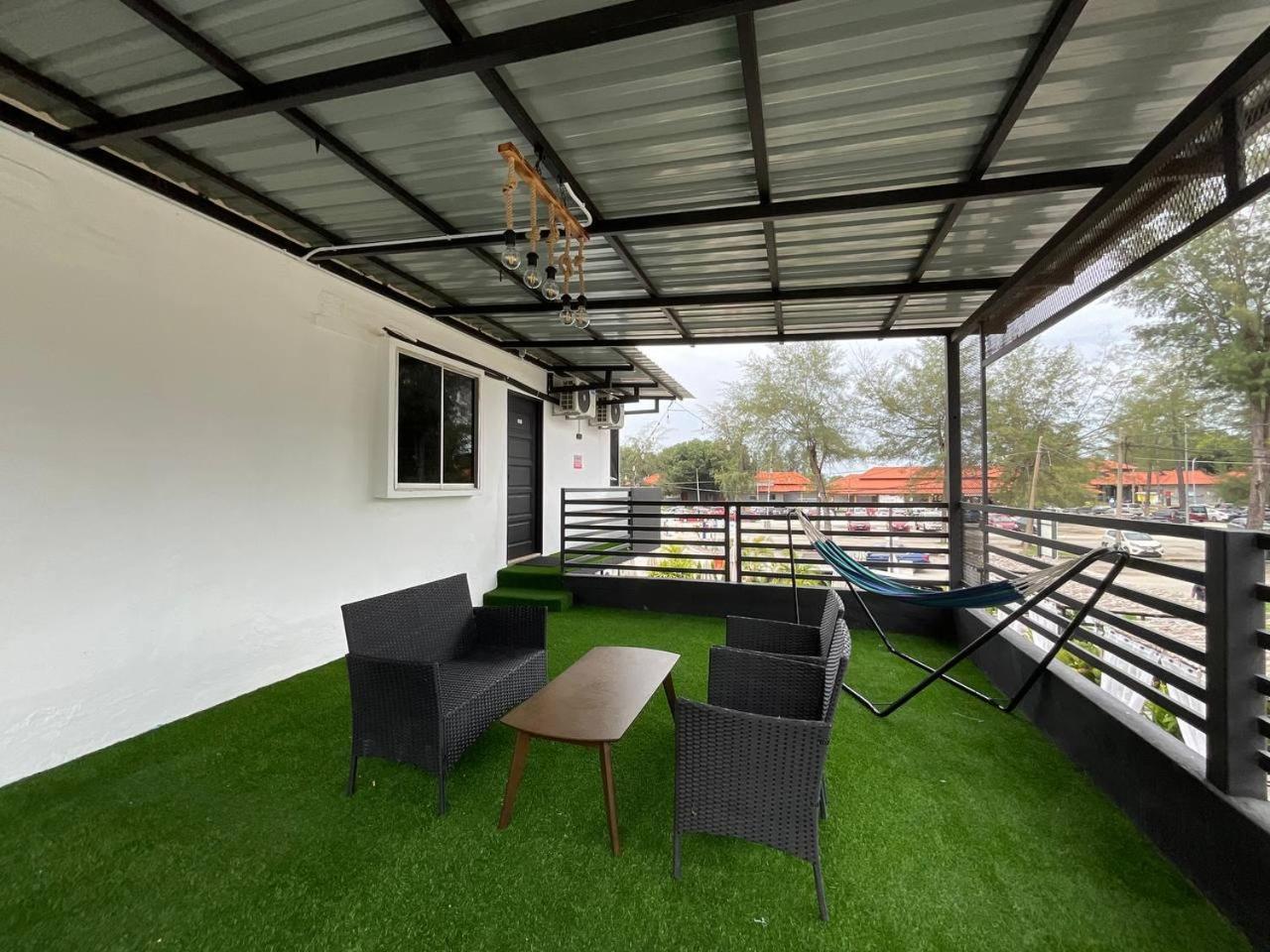 The Sky Inn Kuantan Exterior photo