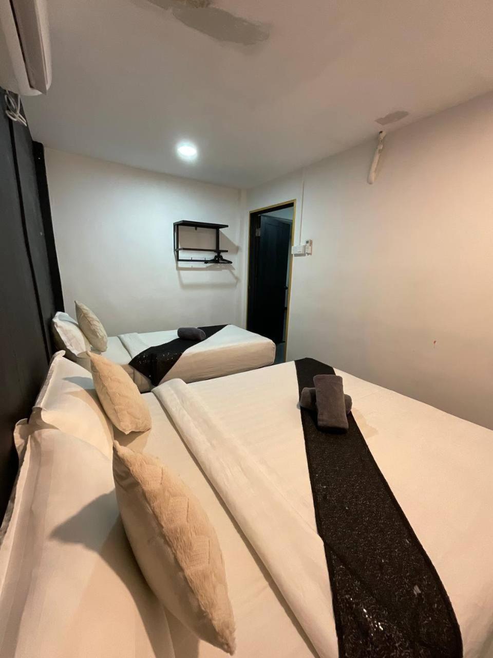 The Sky Inn Kuantan Exterior photo